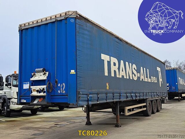 Sliding tarpaulins Krone SD