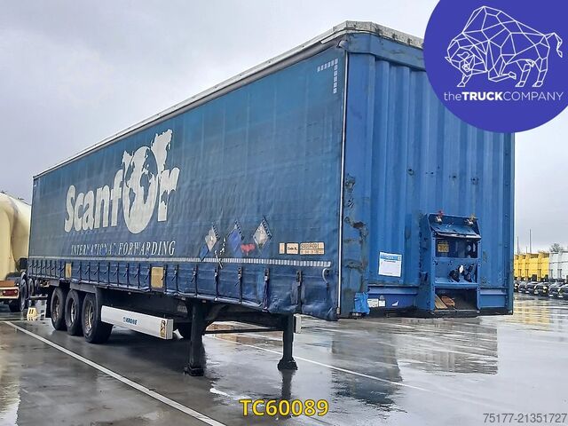 Sliding tarpaulins Krone 