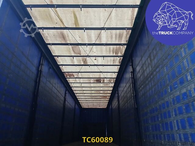 Sliding tarpaulins Krone 