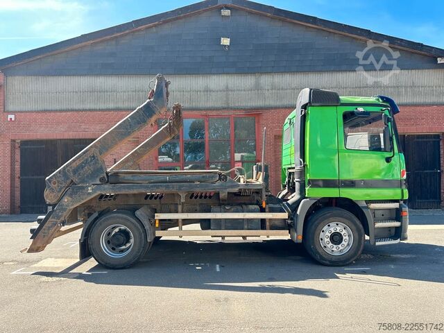 Absetzkipper LKW MERCEDES-BENZ Actros 1840 Blatt Blatt Kupplung