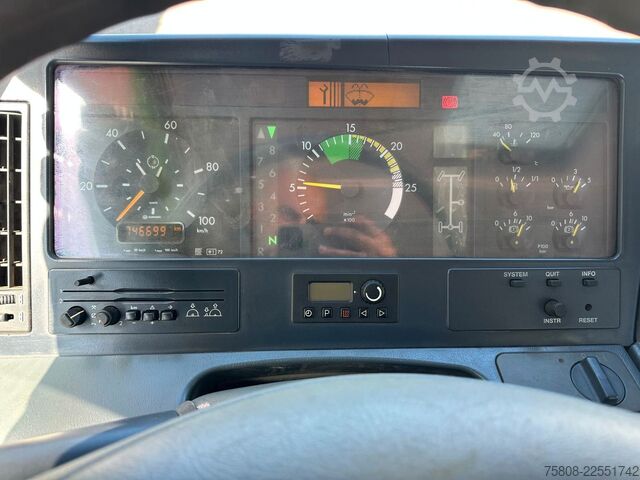 Absetzkipper LKW MERCEDES-BENZ Actros 1840 Blatt Blatt Kupplung