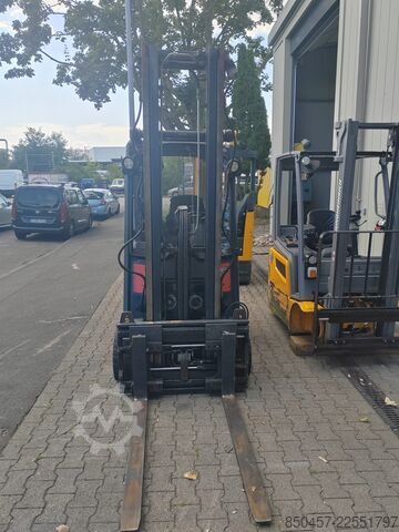 Diesel Forklifts Linde H18D
