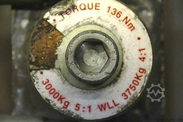 Lastbock unbekannt 3000 kg