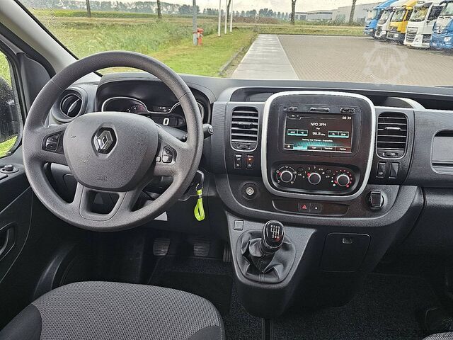 High-roof van RENAULT TRAFIC 2.0 DCI 120 COMFORT L2H1