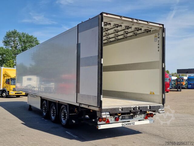 Refrigerated/frozen transport Schmitz Cargobull SCB*S3B - Frigo Schmitz - Hooks/Rohrbahnen/Vlee...