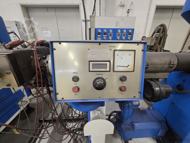 Chillroll-Extrusionsanlage für Folien Kuhne K45-24D