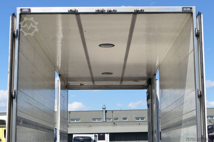 Box trailer ACKERMANN-FRUEHAUF A 18 Koffer 43m³ Durchladesystem