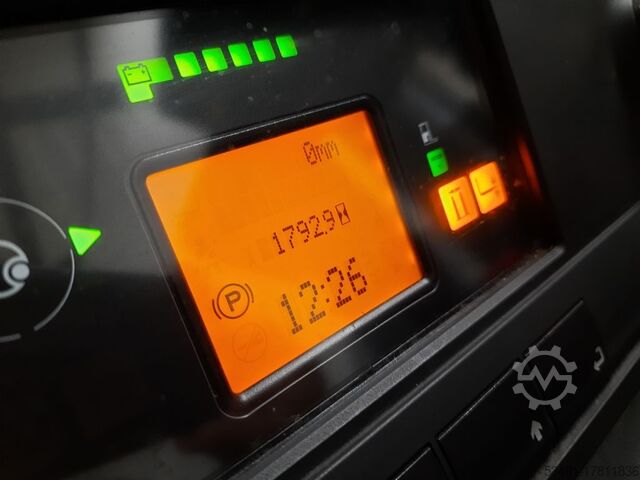 Schubmaststapler Linde R14-01