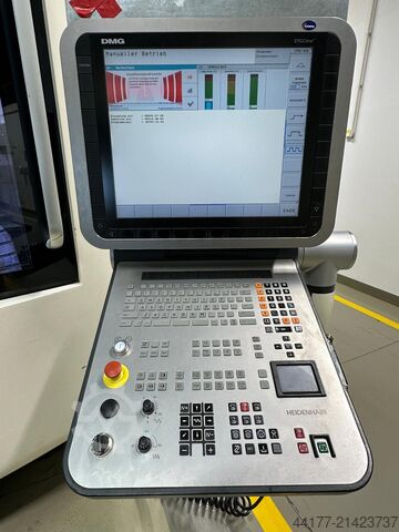 Universal machining center DMG MORI DMU 60 Evo