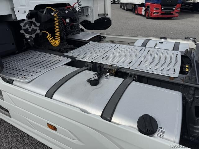 Standard SZM DAF XG 530 FT Standklima Intarder