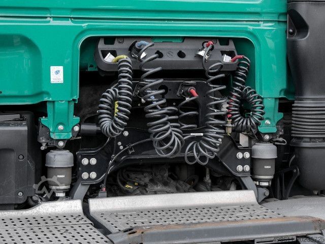 Volume tractor unit DAF XF 480 FT SSC LOW DECK MEGA + MX-BREAK+ 1090l TANK