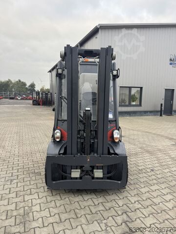 Diesel Forklift Linde H30D-02