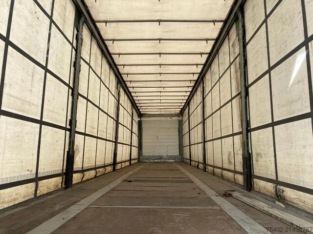 Curtain sided Schmitz Cargobull SCB*S3T / Coil / Tautliner / Disc Brakes