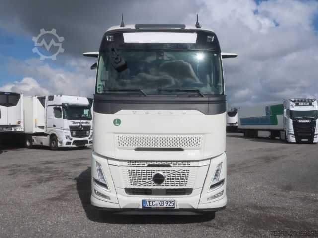 Standard tractor unit Volvo FH 500 Aero TC Leder Alu LED I-Park Cool Retarder