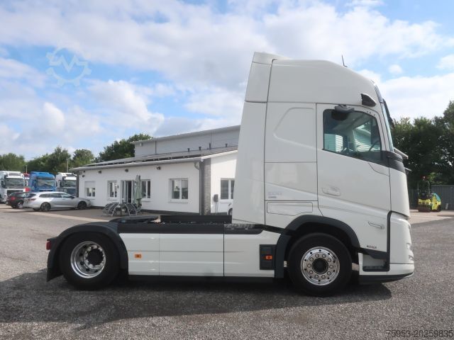 Standard tractor unit Volvo FH 500 Aero TC Leder Alu LED I-Park Cool Retarder