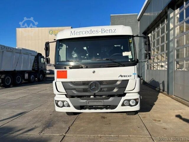 Fuel tanker Mercedes-Benz Atego 1418 4x2 Fuel Tank Truck