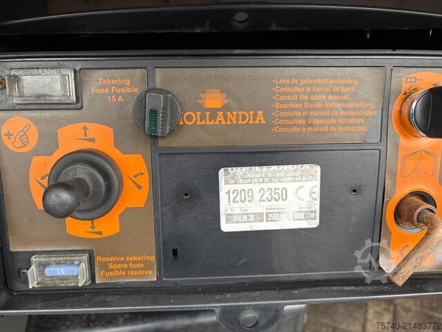 Standard-SZM Volvo FM 420 + CARRIER 1250 + 8x2 + euro 5 + LIFT 2.5T