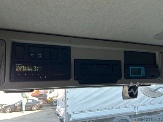 Refrigerated truck VOLVO FM 420 KüHLKOFFER TK T-1200R, LBW, FULL-AIR, E6