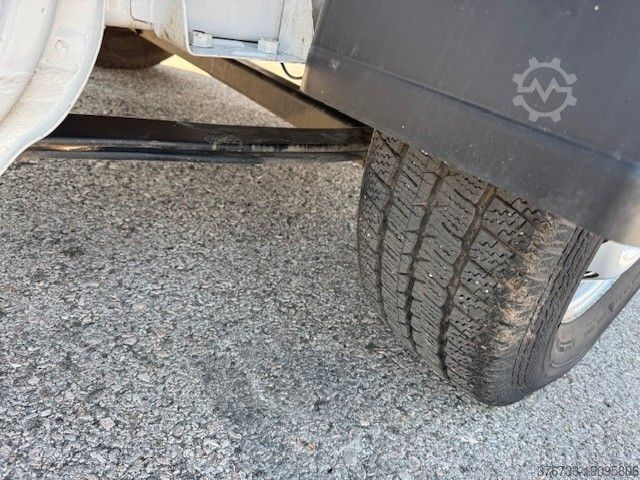 Transporter mit Kipper FIAT Ducato 250 2.3 ¤6C Motor 2TKM 3-Seiten Klima