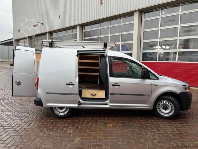 Box van Volkswagen Caddy