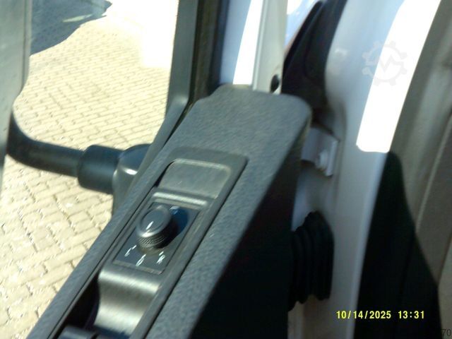 Pick-up van VOLKSWAGEN T6 Doka 4motion  Sperre   1. Hand