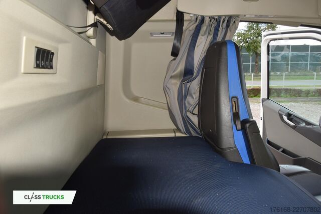 Standard tractor unit VOLVO FH 500 Globetrotter XL