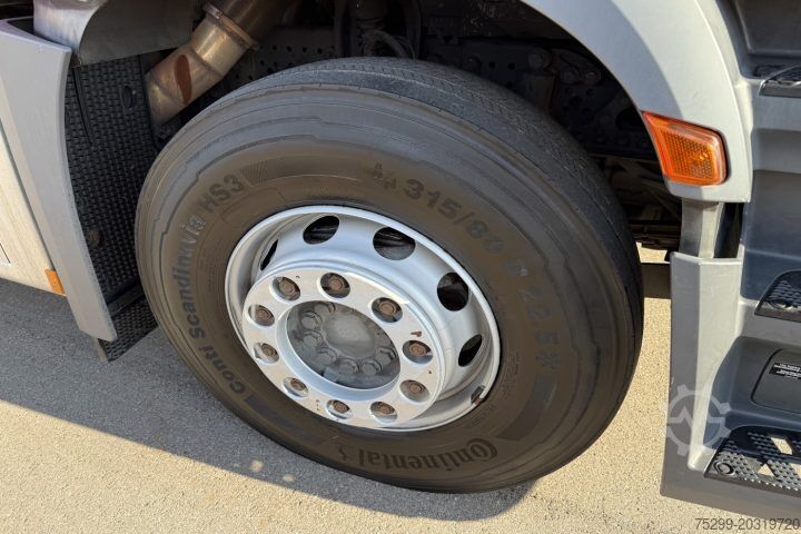 Refrigerated truck Mercedes-Benz Antos 2536 6x2 Lamberet / Swiss-Vehicle