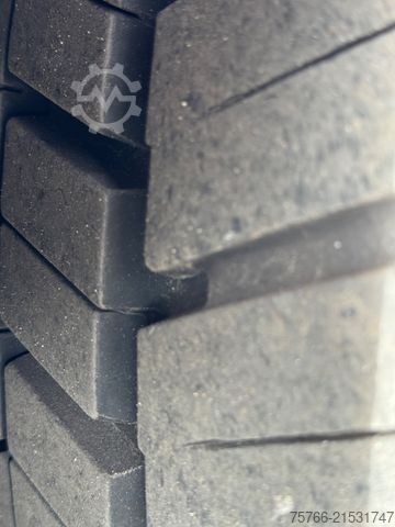 LKW mit Getränkeaufbau MERCEDES-BENZ ANTOS 2540 L / LBW / AHK / LENKACHSE / KAMERA