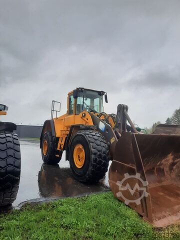 Wheel loader Volvo L180E