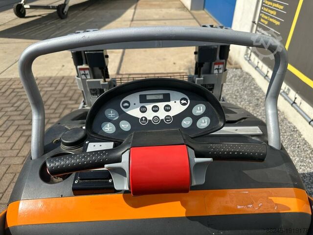 VS-22197 Electric ride-on stacker Still, initial lift, battery 2022, lift height 1,580 mm STILL EXD S20