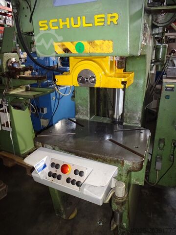 Exzenterpresse SCHULER PD 63 - 250
