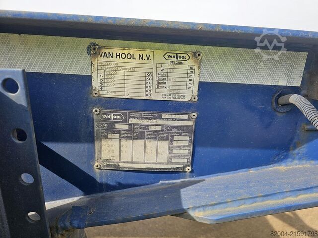 Container transport Van Hool 30 foot container chassis | tank container tran...