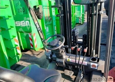 Frontstapler Manitou ME 430 3,0 t Elektro