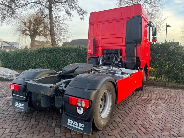 Gefährliche Stoffe DAF XF 450 FT ADR HYDRAULIEK