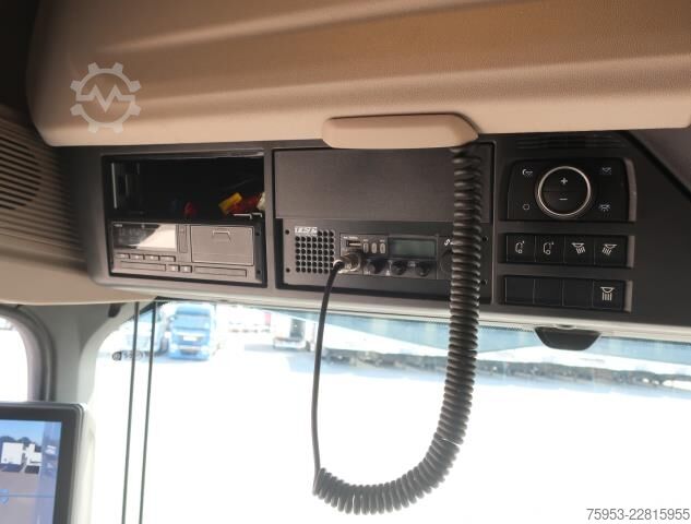 Standard SZM DAF XG+ 530 Intarder Standklima Navigation Leder