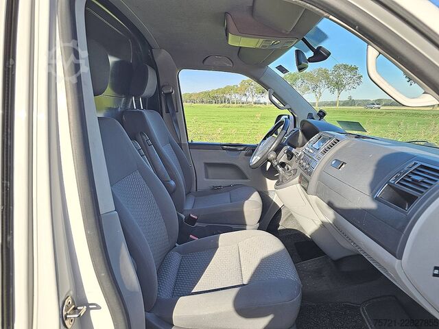 Hochdachkombi VW TRANSPORTER 2.0 TDI L1H1 NAP 102Pk Airco Bumper...