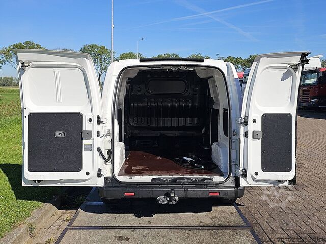 Hochdachkombi NISSAN E-NV200 ac aut wltp 200 kms