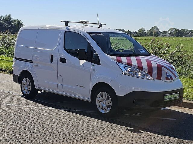 Hochdachkombi NISSAN E-NV200 ac aut wltp 200 kms