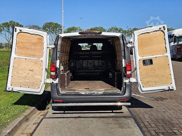 Hochdachkombi MERCEDES-BENZ VITO 114 L2 Carplay Camera AC