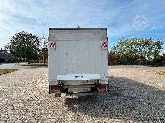 Transporter mit Koffer IVECO Daily 70C18 Hi-Matic Koffer mit LBW*TÜV neu !*