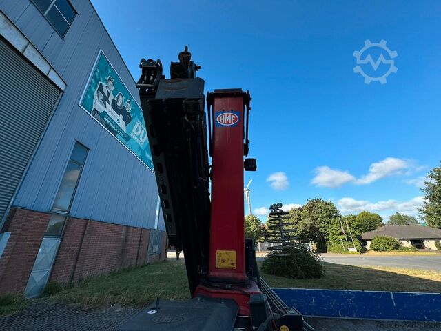 Autokran DAF CF 440 mit Ladekran HMF 2120K4