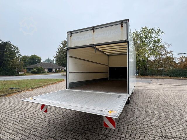 LKW mit Kofferaufbau FUSO Canter 7C15 Koffer mit Ladebordwand