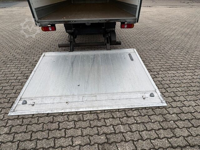 LKW mit Kofferaufbau FUSO Canter 7C15 Koffer mit Ladebordwand
