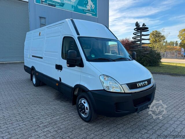 Kastenwagen hoch IVECO Daily 50C17 Kastenwagen 3 liter *AHK*