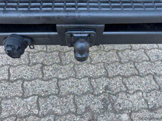 Kastenwagen hoch IVECO Daily 50C17 Kastenwagen 3 liter *AHK*