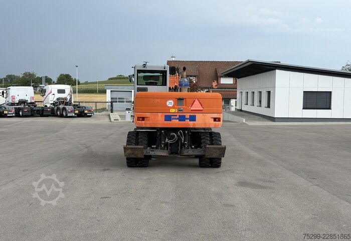 2000 Fiat-Hitachi FH120W wheeled excavator Hitachi FH120W Mobilbagger / Swiss-Vehicle
