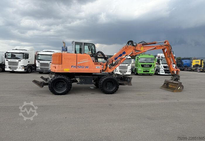 2000 Fiat-Hitachi FH120W wheeled excavator Hitachi FH120W Mobilbagger / Swiss-Vehicle