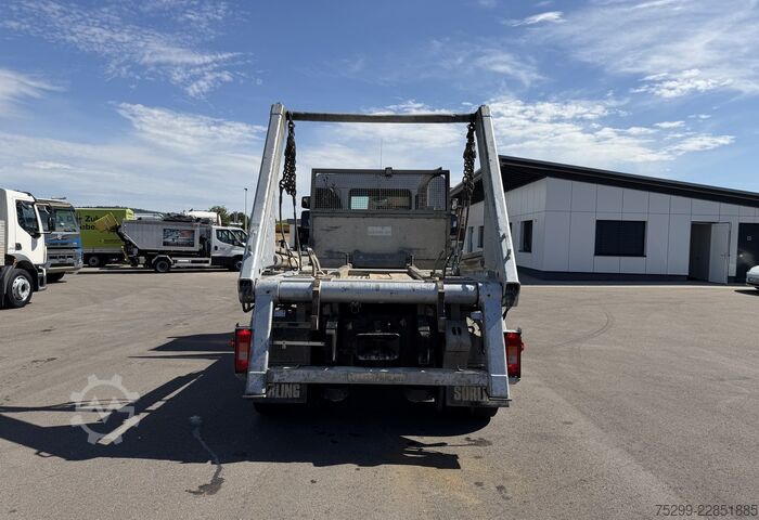 2008 Renault Lander 370 4x2 Trösch Renault Lander 370 4x2 Trösch / Swiss-Vehicle