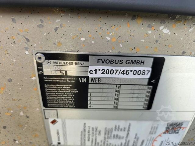 Intercity bus MERCEDES-BENZ Citaro 0530 Ü mit Gurten, Klima, 40+1,Euro 5 EEV