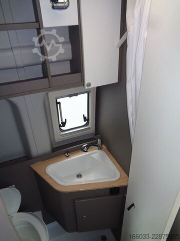 Kastenwagen Wohnmobil / Campervan LMC Innovan 590 New Edition *Markise*SAT TV*AHK*